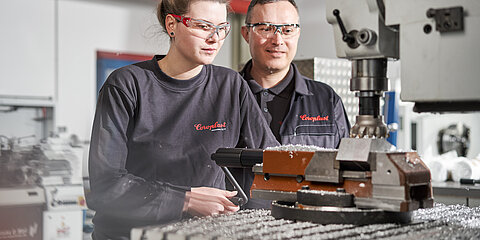 Coroplast employees in production