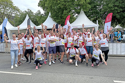 Teilnehmende der Coroplast Group am Schwebebahnlauf 2022