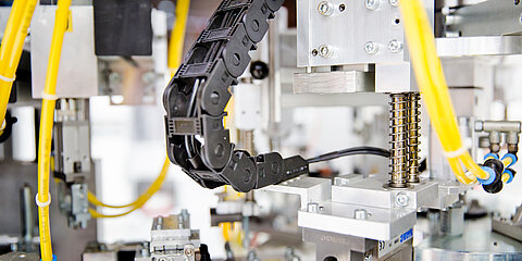 Coroflex cables for industrial applications in a production area